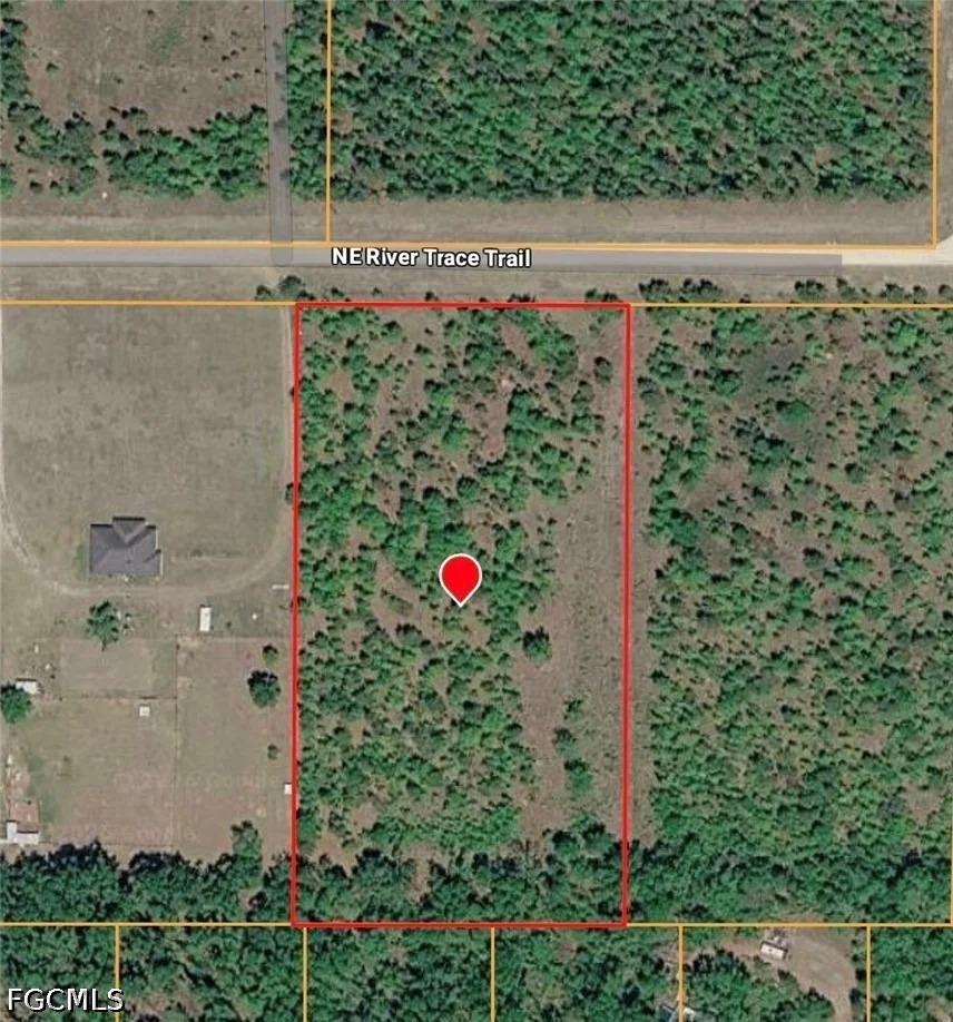 Unit for sale at 05-1S-11-1502-00B-005 NE River Trace Trail, Lee, FL 32059