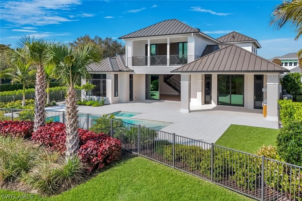 Unit for sale at 16728 Enclave Circle, Naples, FL 34110