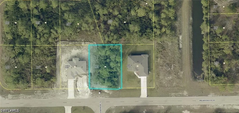 Unit for sale at 1053 Milwaukee Boulevard, Lehigh Acres, FL 33974