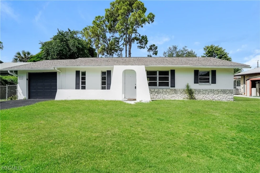 Unit for sale at 19116 Coconut Road, Fort Myers, FL 33967