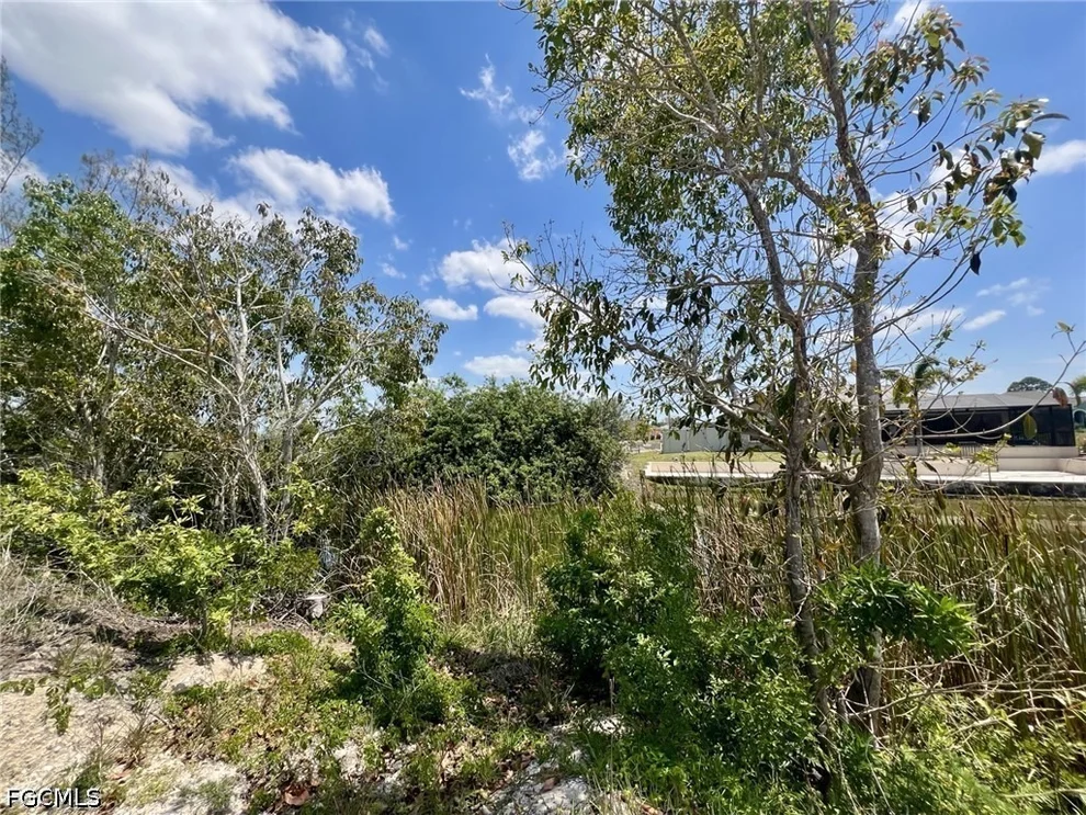 Unit for sale at 1031 NW 20th Place, Cape Coral, FL 33993