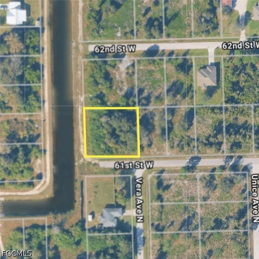 Unit for sale at 3618 61st Street W, Lehigh Acres, FL 33971