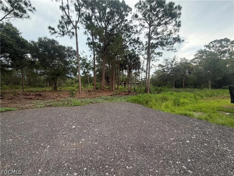 Unit for sale at 815 Appaloosa Avenue, Clewiston, FL 33440