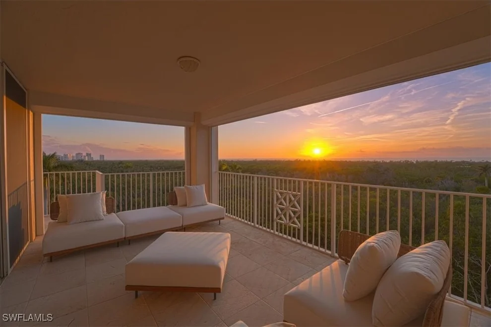 Unit for sale at 6597 Nicholas Boulevard, Naples, FL 34108