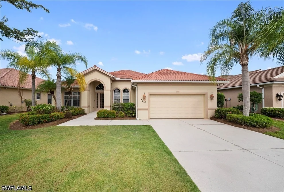 Unit for sale at 7914 Founders Circle, Naples, FL 34104
