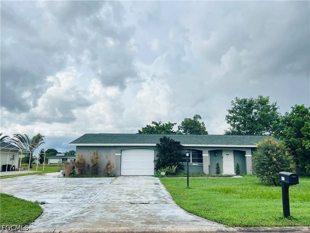 Unit for sale at 1543 Medford Place, Lehigh Acres, FL 33936