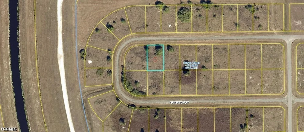Unit for sale at 155 Concord Loop, Labelle, FL 33935