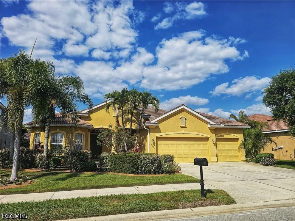 Unit for sale at 3033 Via Rialto Street, Fort Myers, FL 33905
