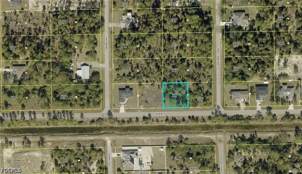 Unit for sale at 502 W 8th Street, Lehigh Acres, FL 33972