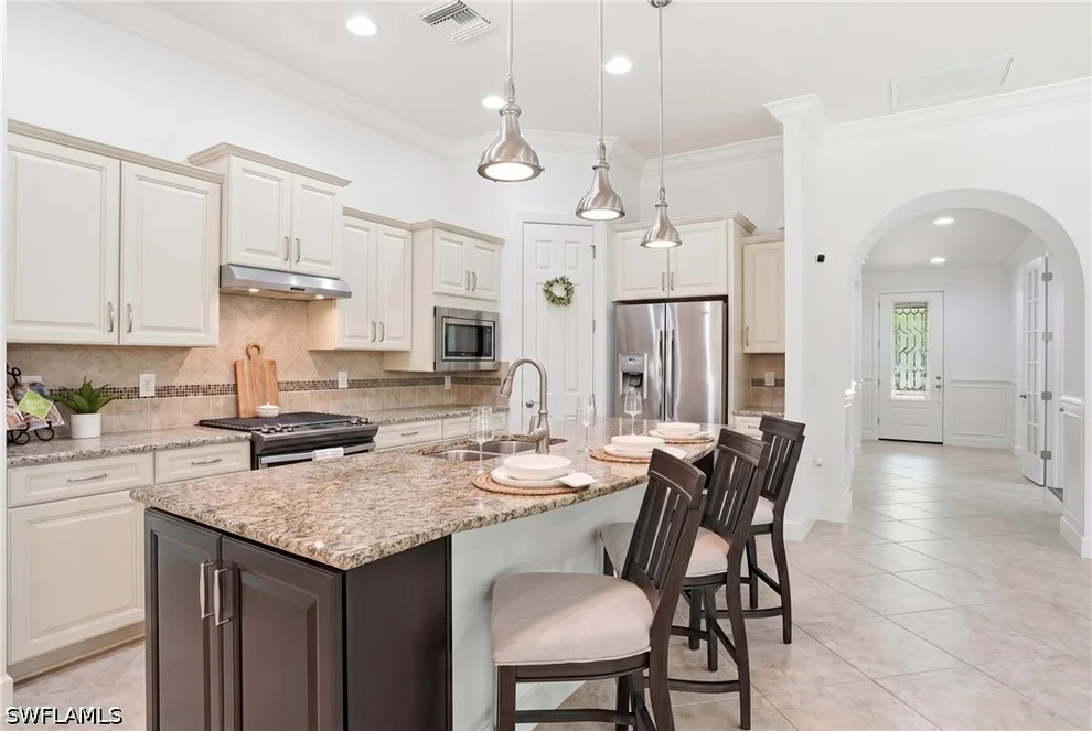 Unit for sale at 9436 Whooping Crane Way, Naples, FL 34120
