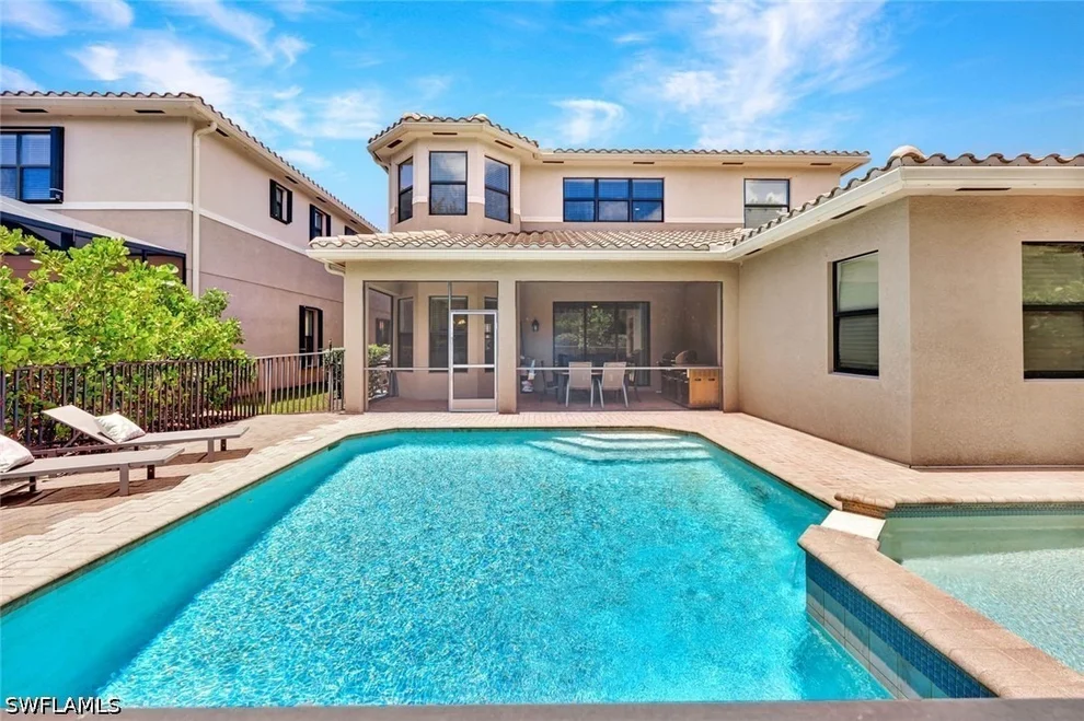 Unit for sale at 13750 Callisto Avenue, Naples, FL 34109