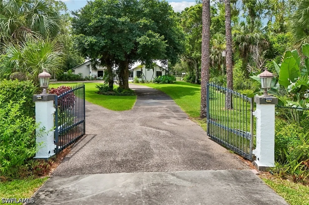 Unit for sale at 4980 Tamarind Ridge Drive, Naples, FL 34119