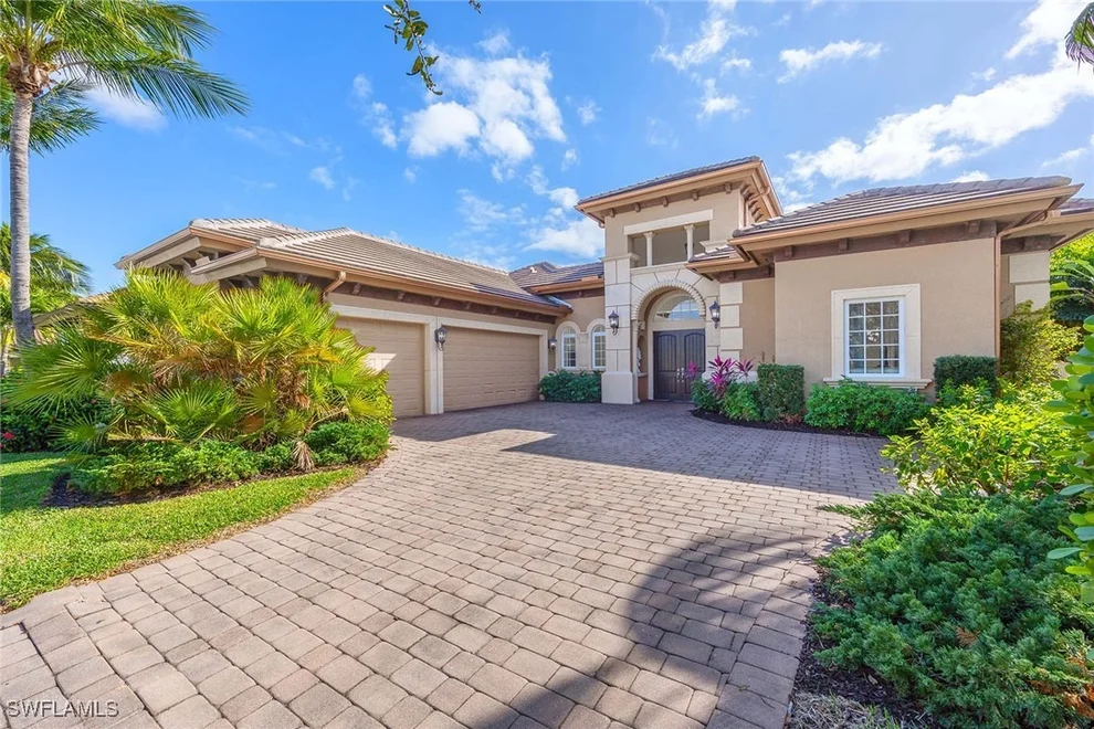 Unit for sale at 8894 Shenendoah Circle, Naples, FL 34113