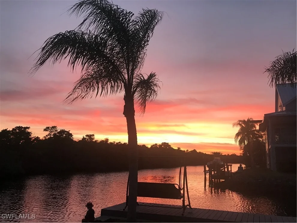 Unit for sale at 1277 Grand Canal Drive, Naples, FL 34110
