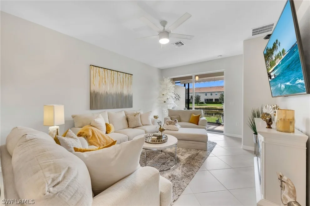 Unit for sale at 2543 Vine Avenue, Naples, FL 34120