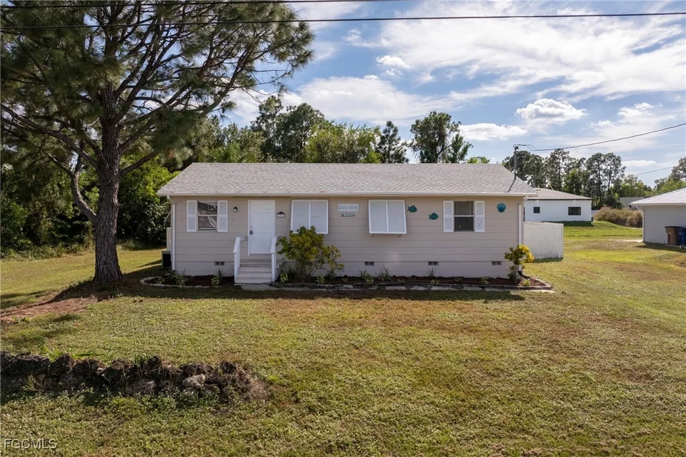 Unit for sale at 3503 22nd Street SW, Lehigh Acres, FL 33976