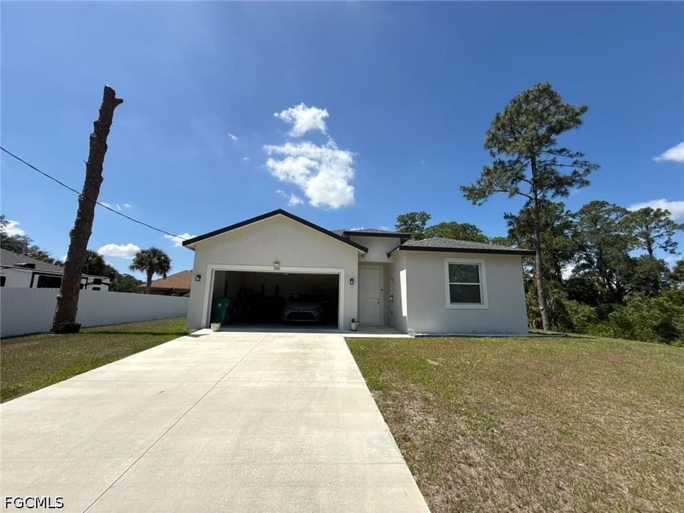Unit for sale at 5020 Myrtlewood Road N, Labelle, FL 33935