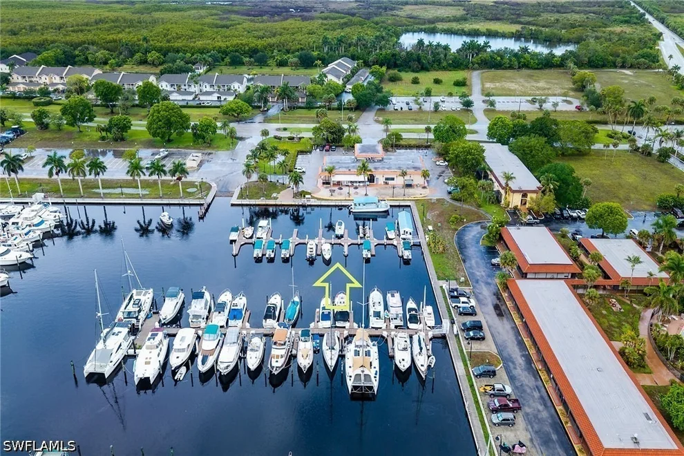Unit for sale at 525 Newport Drive, Naples, FL 34114