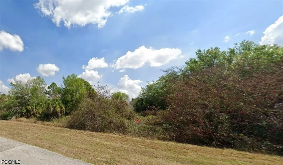 Unit for sale at 755 S Cabbage Palm Street, Clewiston, FL 33440