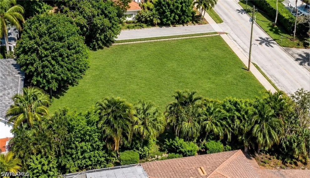 Unit for sale at 541 3rd Street N, Naples, FL 34102