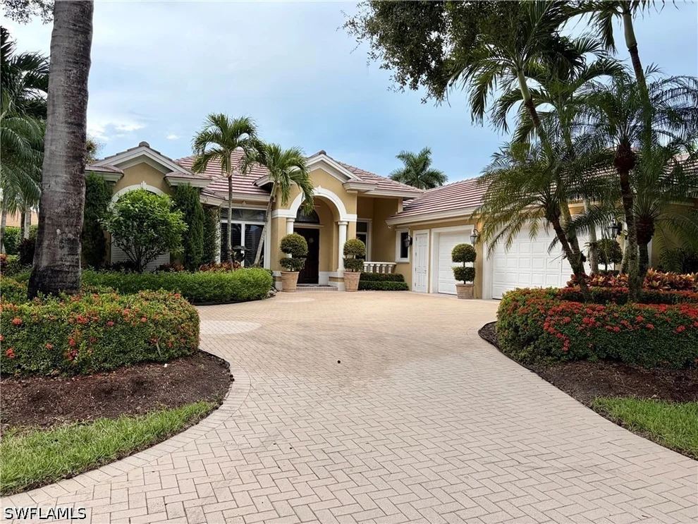 Unit for sale at 2633 Finchley Ln Street, Naples, FL 34105