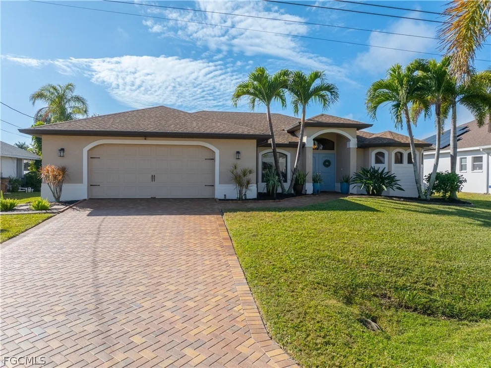 Unit for sale at 2818 SW 39th Street, Cape Coral, FL 33914