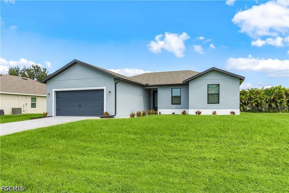 Unit for sale at 309 SW Trafalgar Parkway, Cape Coral, FL 33991