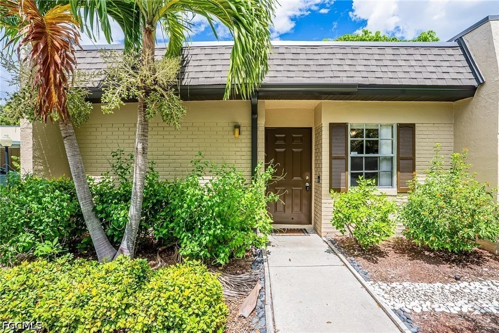 Unit for sale at 6300 S Pointe Boulevard, Fort Myers, FL 33919