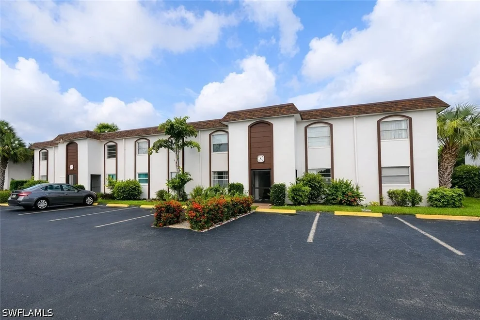 Unit for sale at 2828 Jackson Street, Fort Myers, FL 33901