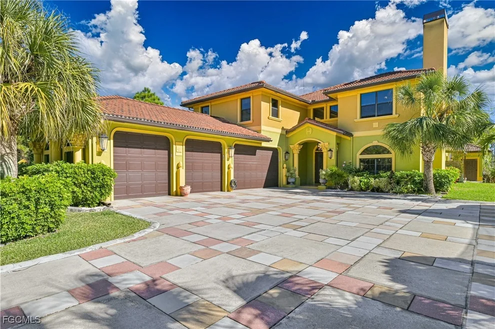 Unit for sale at 1516 Oak Avenue, Lehigh Acres, FL 33972