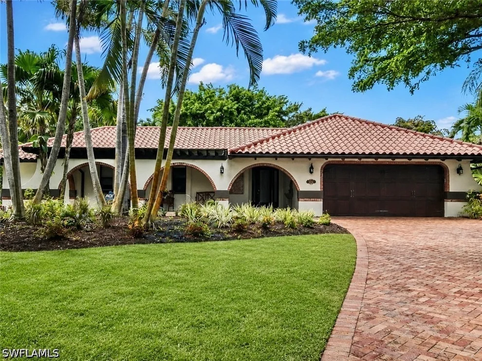 Unit for sale at 2429 Kings Lake Boulevard, Naples, FL 34112