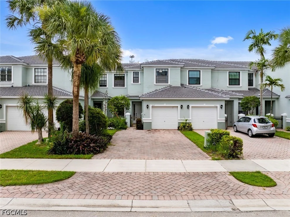 Unit for sale at 14617 Sutherland Avenue, Naples, FL 34119