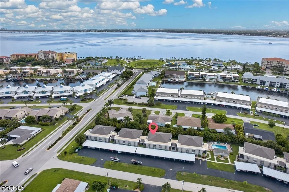 Unit for sale at 4205 SE 19th Avenue, Cape Coral, FL 33904