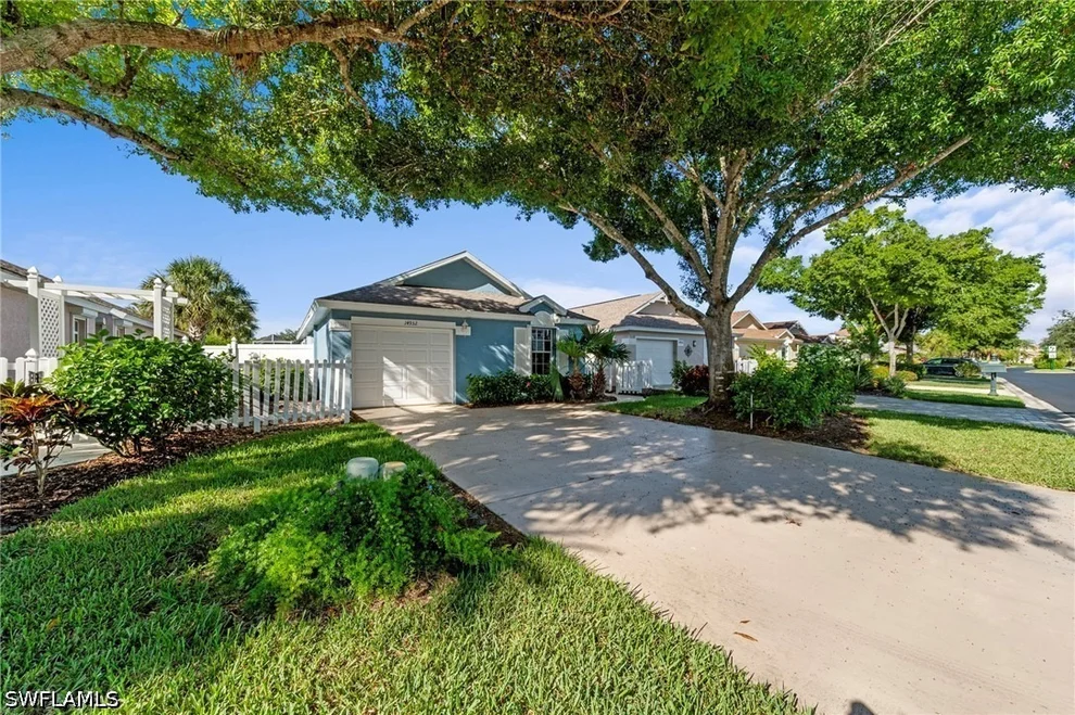 Unit for sale at 14932 Sterling Oaks Drive, Naples, FL 34110
