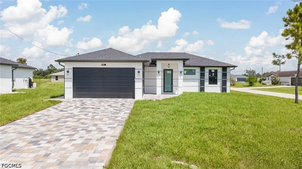 Unit for sale at 2700 11Th St SW, Lehigh Acres, FL 33976