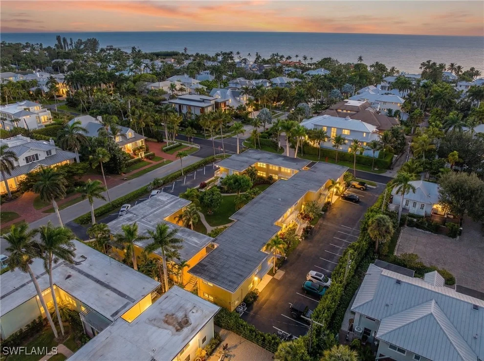 Unit for sale at 207 8th Avenue S, Naples, FL 34102