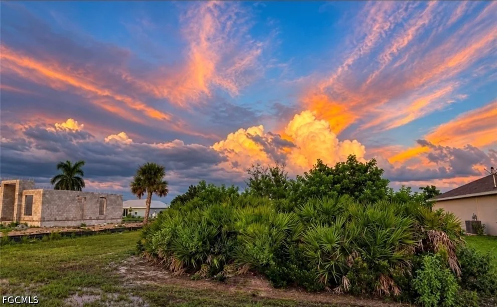 Unit for sale at 503 NW 26th Place, Cape Coral, FL 33993