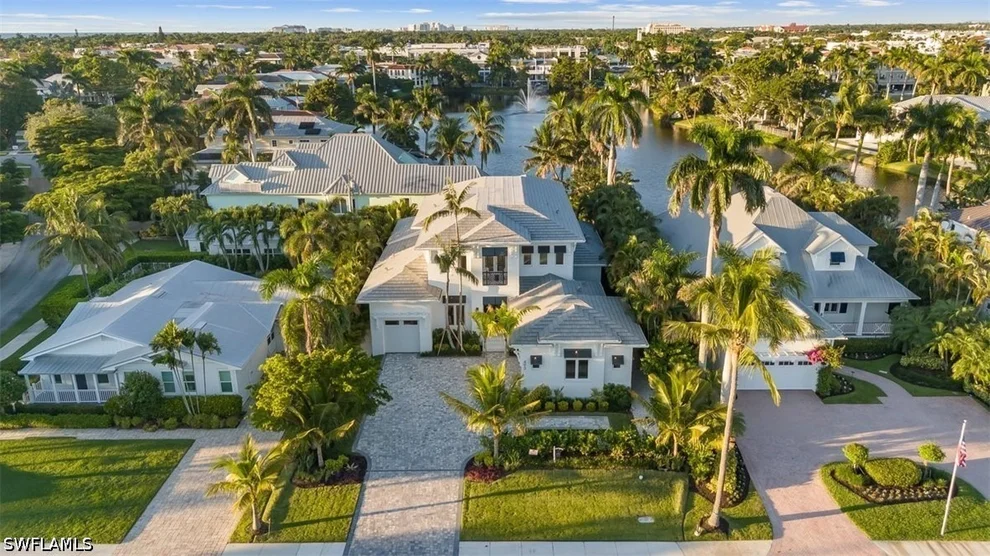 Unit for sale at 493 8th Avenue S, Naples, FL 34102