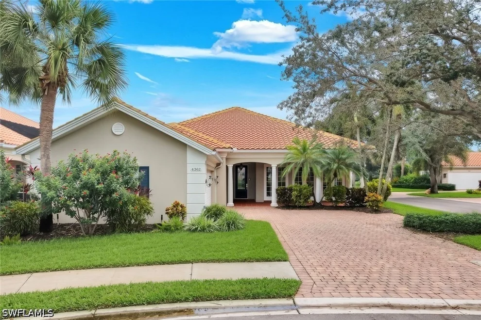 Unit for sale at 4362 Queen Elizabeth Way, Naples, FL 34119