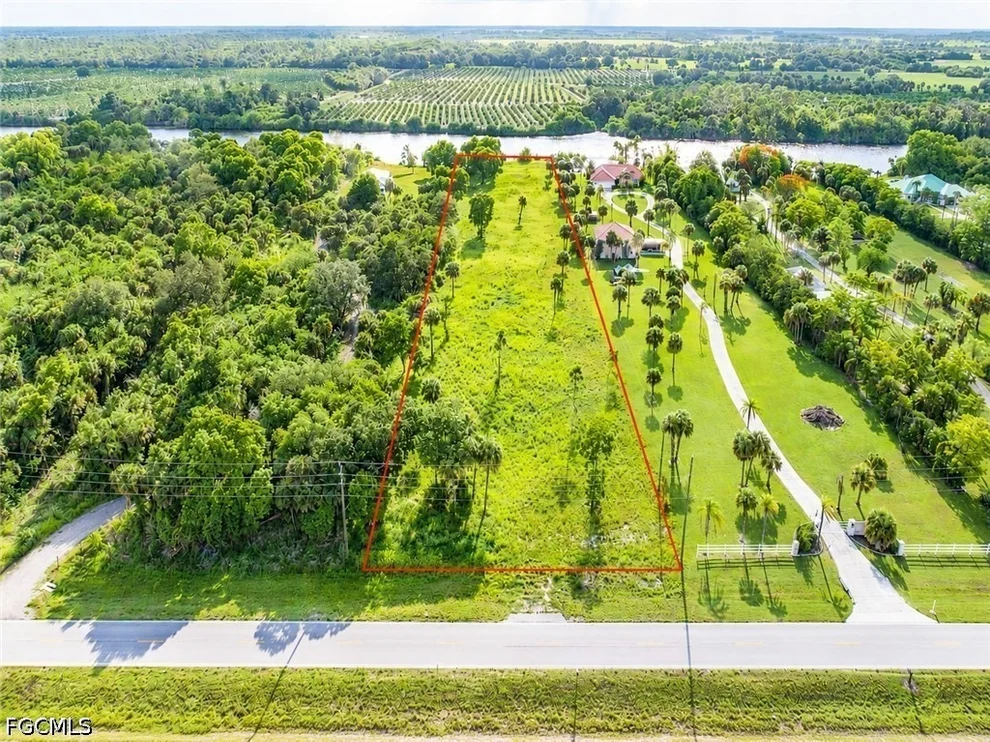 Unit for sale at 5220 Fort Denaud Road, Labelle, FL 33935
