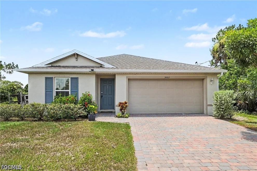 Unit for sale at 5003 Pine Tree Lane, Labelle, FL 33935