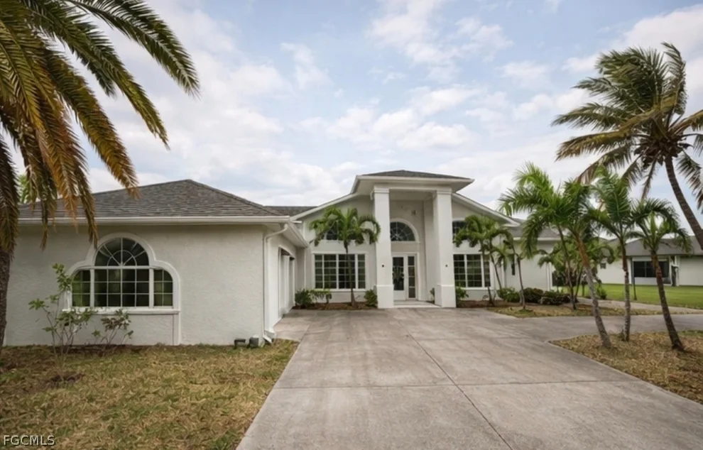Unit for sale at 2228 SW 43rd Street, Cape Coral, FL 33914