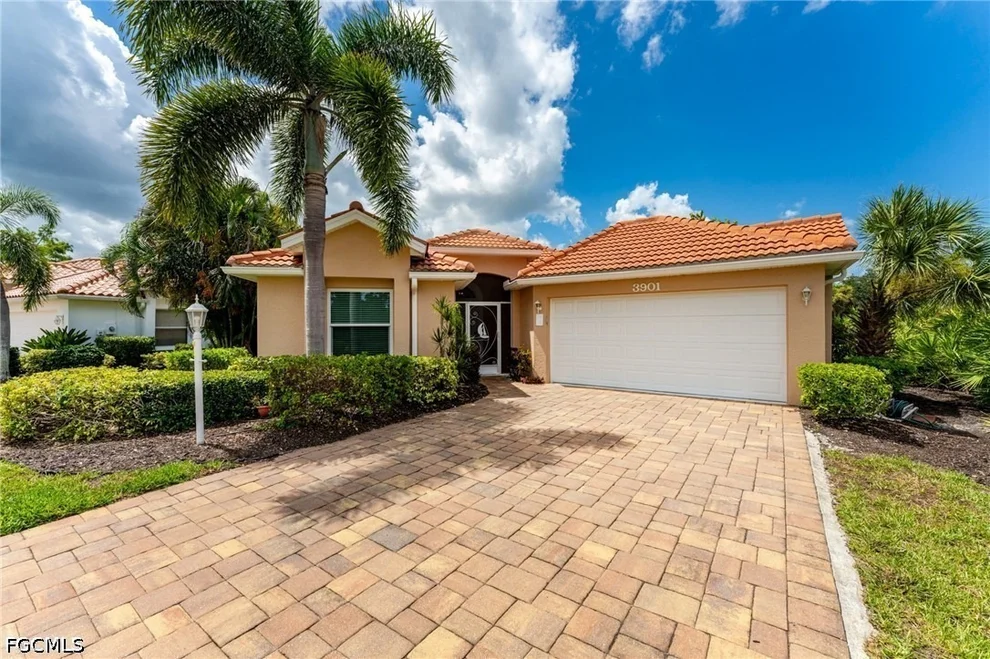 Unit for sale at 3901 Cape Cole Boulevard, Punta Gorda, FL 33955