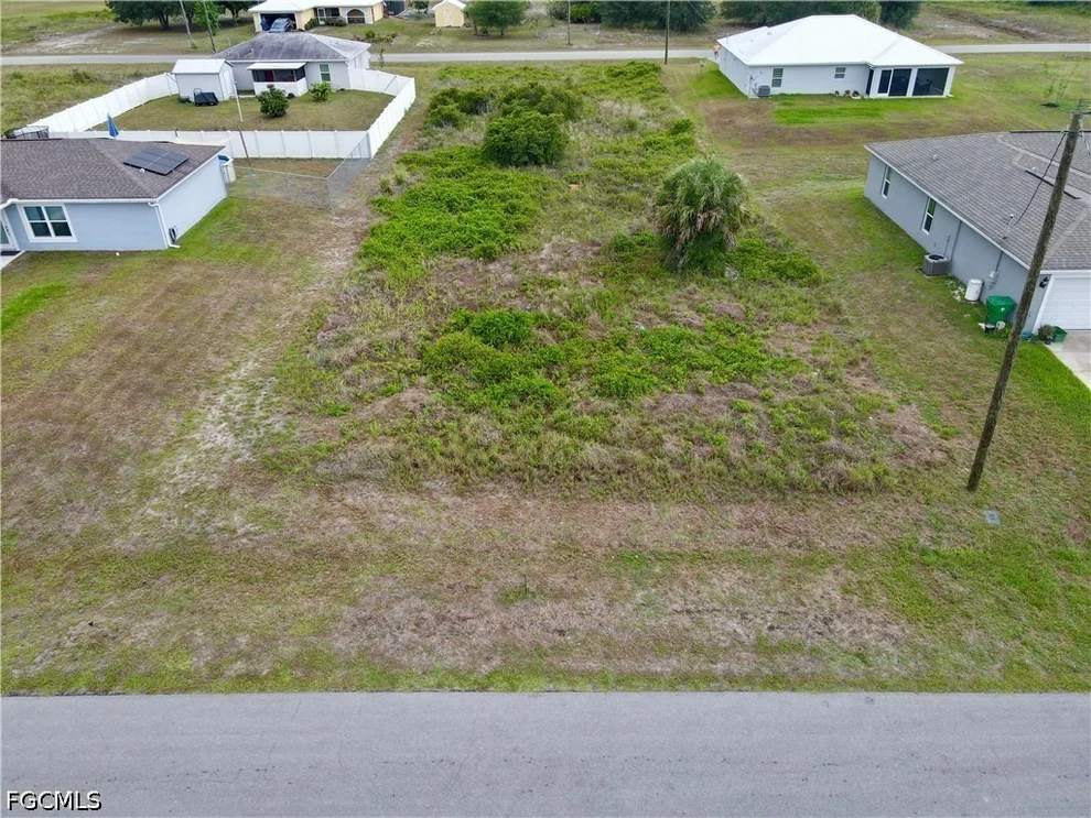 Unit for sale at 9042 Green Circle, Labelle, FL 33935