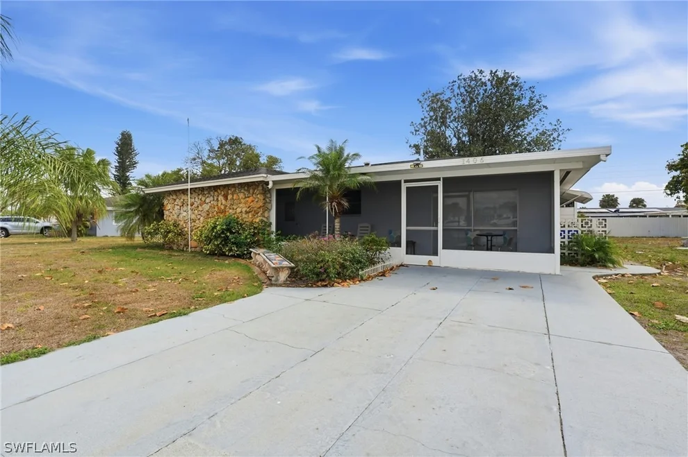Unit for sale at 1406 Grandale Street, Lehigh Acres, FL 33936