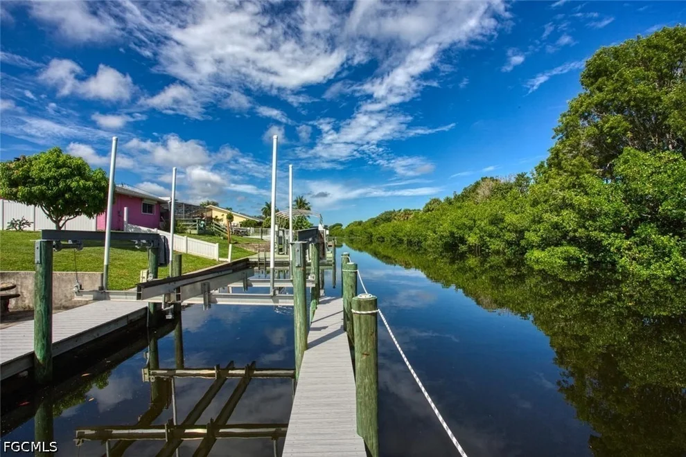 Unit for sale at 1227 Everest Parkway, Cape Coral, FL 33904