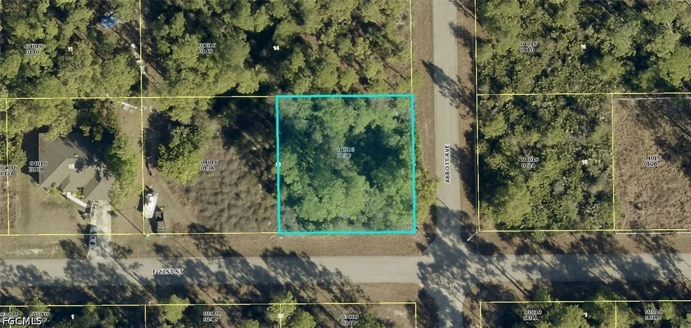 Unit for sale at 4307 E 21st Street, Alva, FL 33920