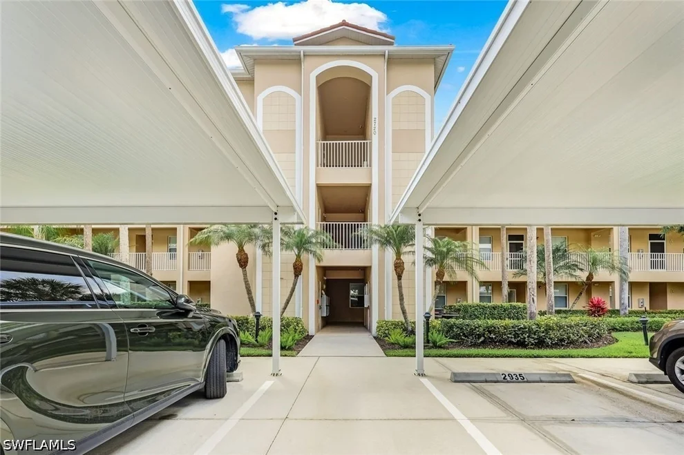 Unit for sale at 2720 Cypress Trace Circle, Naples, FL 34119