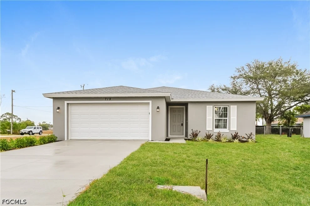 Unit for sale at 719 SW 13th Terrace, Cape Coral, FL 33991