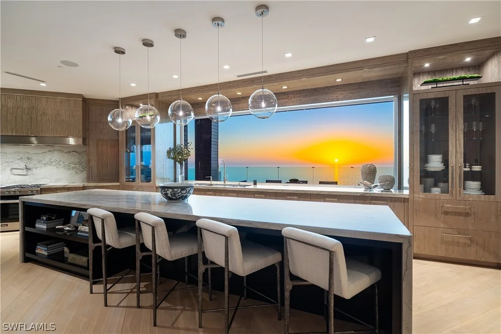 Unit for sale at 81 Seagate Drive, Naples, FL 34103